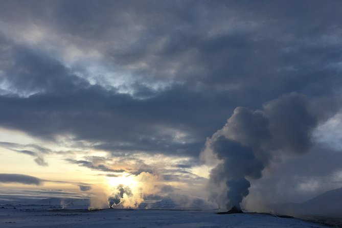 Lake Myvatn and Godafoss Waterfall Day Tour from Akureyri - Godafoss gives the day a strong opening