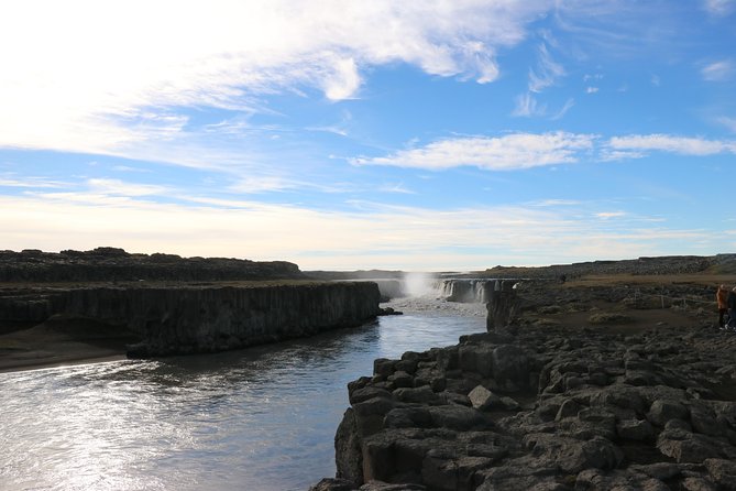 Lake Mývatn and Powerful Dettifoss Day Tour from Akureyri - Hverir shows Iceland at its hottest and strangest