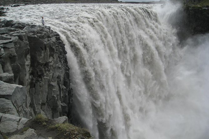 Lake Mývatn and Powerful Dettifoss Day Tour from Akureyri - The $408.50 price: convenient, but not cheap