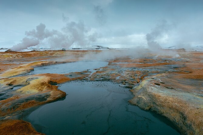 Lake Myvatn, Hot-Springs & Godafoss Waterfall Tour from Akureyri - Guides, drivers, and the feel of the bus