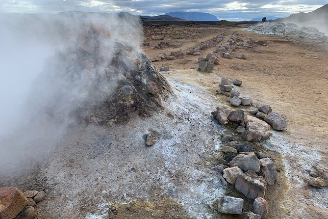 Lake Myvatn Private Day Tour Mývatn, Godafoss Waterfall for Cruise Ships - From Akureyri Port to the Waterfall of the Gods