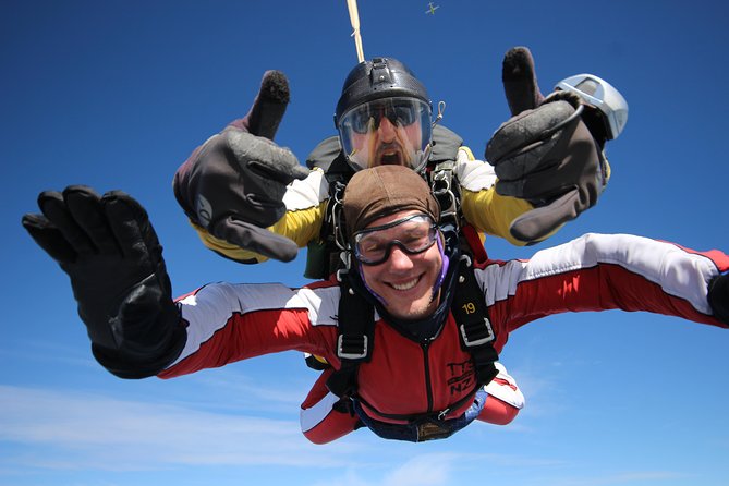 Lake Taupo 12,000-Foot Tandem Skydiving - The climb above Lake Taupo