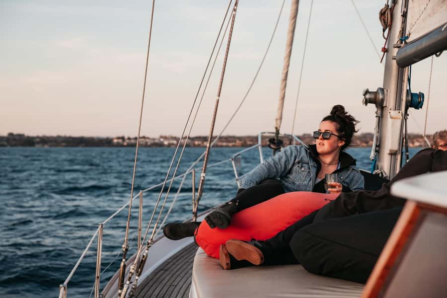 Lake Taupo: Classical Sailing to the Māori Rock Carvings - Who will enjoy this sailing trip most