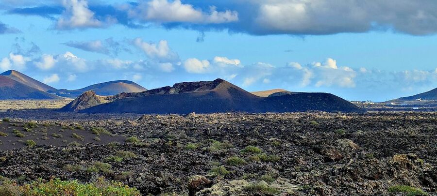 Lanzarote E-Bike Tour: Volcano Craters & Scenic Vineyards - Is $146 good value?