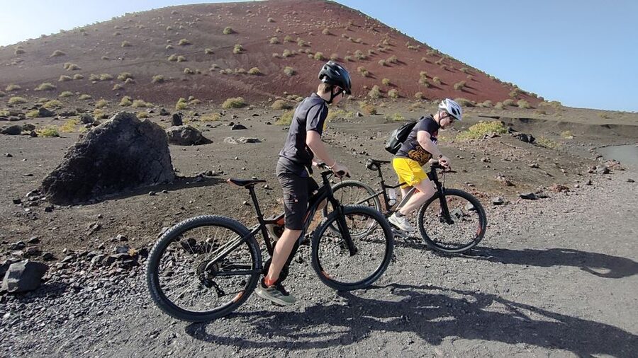 Lanzarote: Guided ebike tours of the Timanfaya volcanoes - Returning to the winery by enjoyable routes