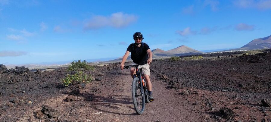 Lanzarote: Guided ebike tours of the Timanfaya volcanoes - What the $140 price includes