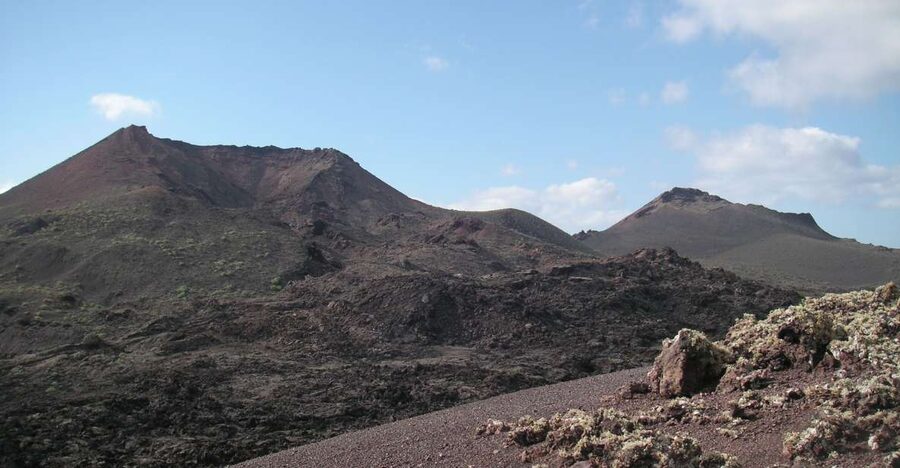 Lanzarote: Guided Volcano Hike with Transfers - Key points at a glance