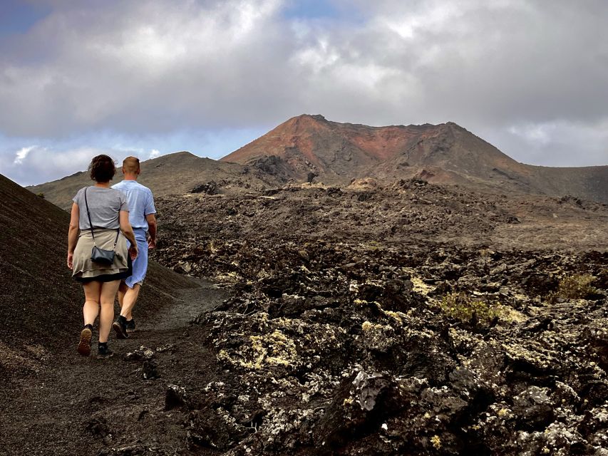 Lanzarote: Hike Across Timanfaya's Volcanic Landscapes - The walking itself: gentle, but not a stroll in trainers