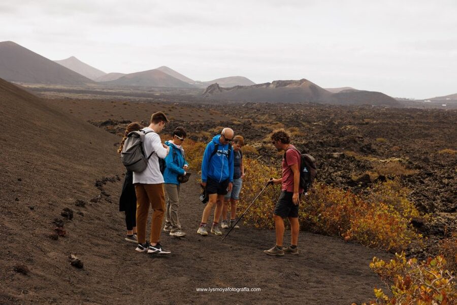 Lanzarote: Hike Across Timanfaya's Volcanic Landscapes - Setting out across the lava fields