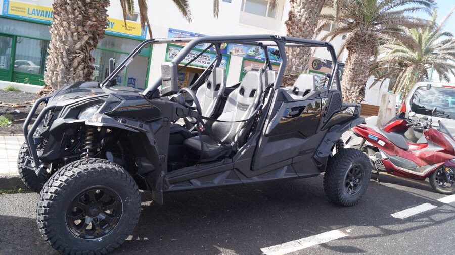 Lanzarote: Mix tour Guided Buggy Volcano Tour 4 or 6 seater - Pickup, timing, and the real value