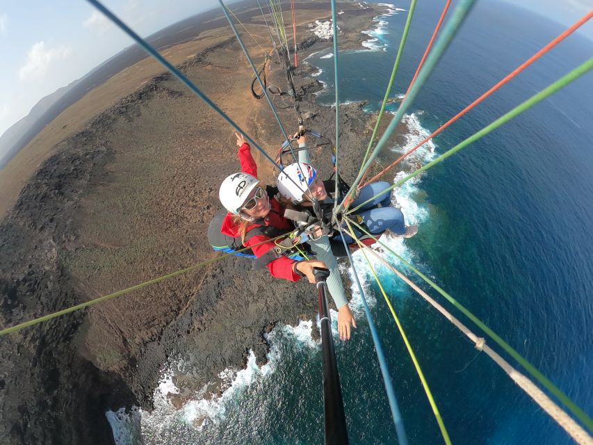Lanzarote: Tandem Paragliding over Volcanoes & the Atlantic - What happens at the launch site