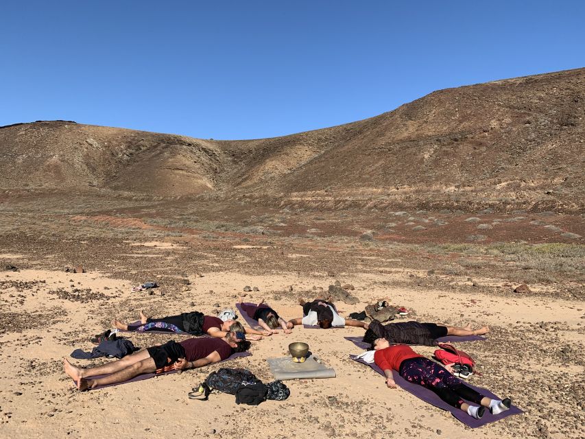 Lanzarote: Volcanic Yoga Session with Ocean Views - Who should book this class?
