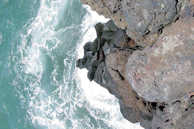 Lanzarote Volcano and Wine Region Tour from Fuerteventura - Who will get the most from this tour