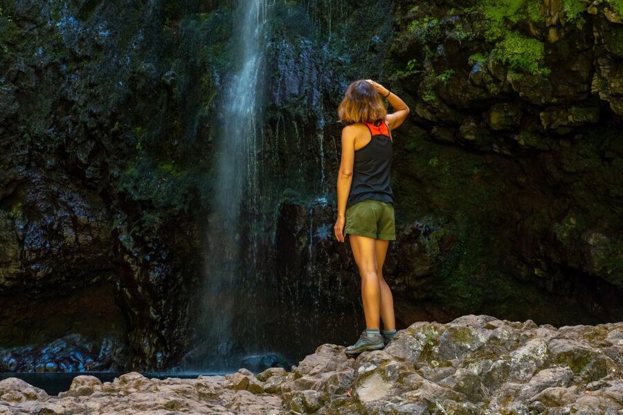 Madeira: Jungle Fever Levada Caldeirao Verde Hike Santana - Starting the day with coffee and a small group