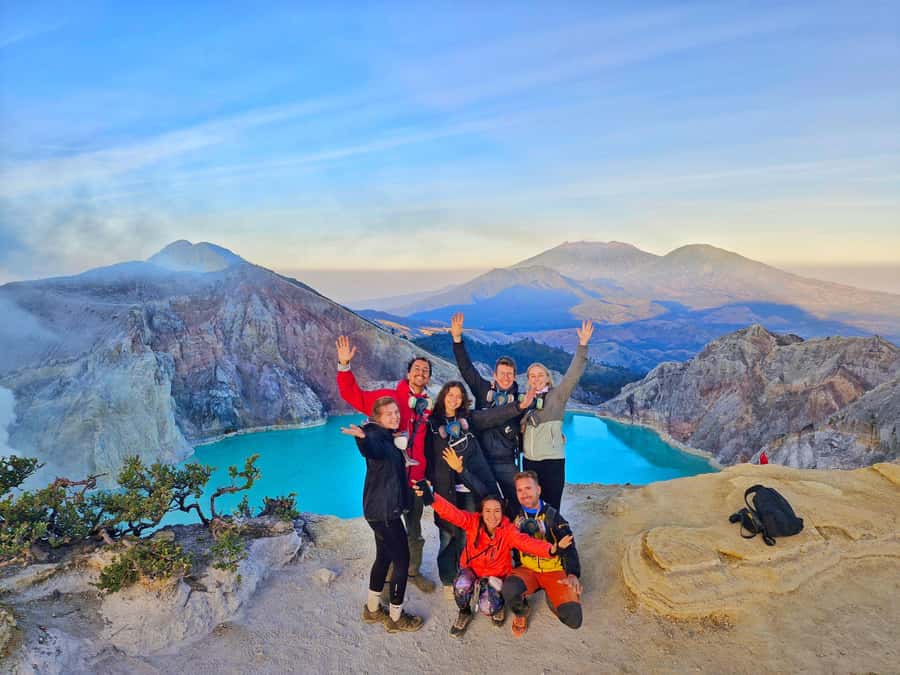 Malang: 2D1N Shared Tour of Mount Bromo & Ijen Crater - Food, medical paperwork, and what to pack