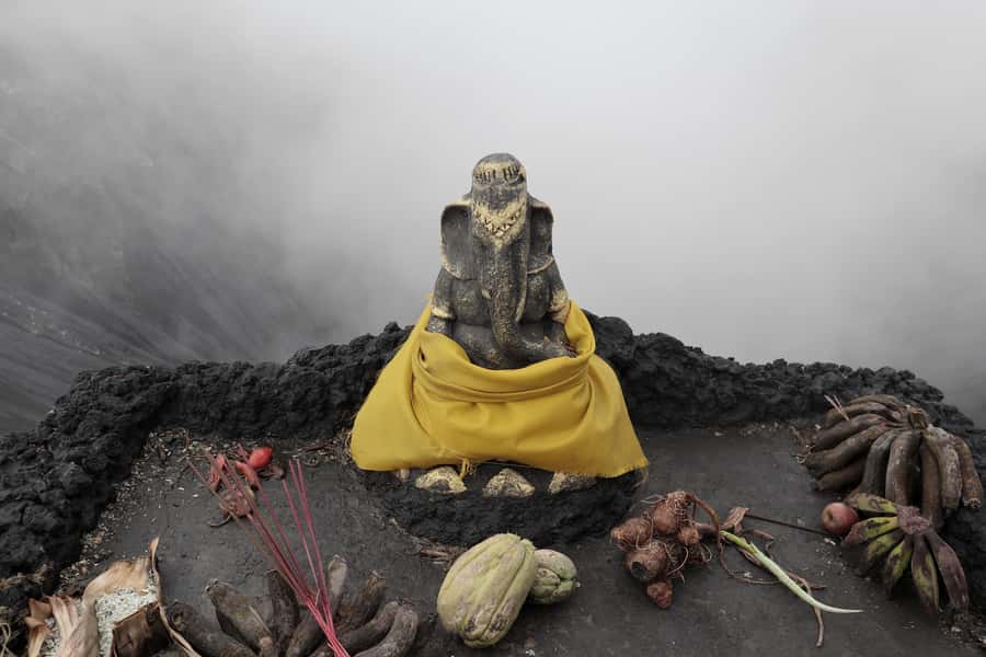 Malang: Tumpak Sewu, Bromo, and Ijen 3-Day Tour - What the $277 price really covers