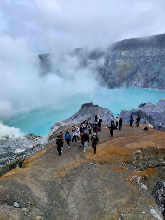 Malang:Tumpaksewu Bromo Ijen Bali 3Days (2night-stay) - Who should book this trip