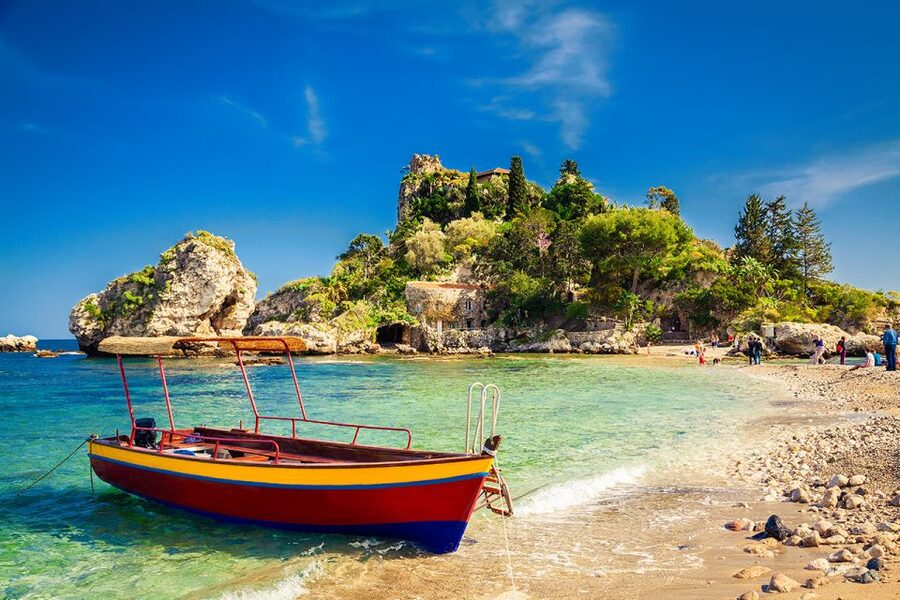 Malta: Mount Etna and Taormina Guided Day Trip by Catamaran - Should you book this Malta to Sicily trip?