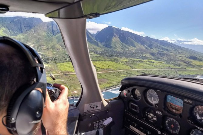 Maui Circle Island-PRIVATE-Air Tour for 2-5: Waterfalls & Lava! - Makena State Park and Maui’s volcanic ground