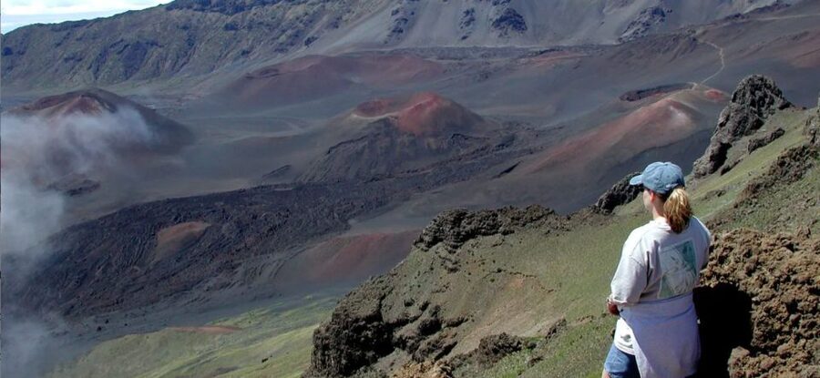 Maui: Guided Hike of Haleakala Crater with Lunch - A guide adds meaning to an austere place