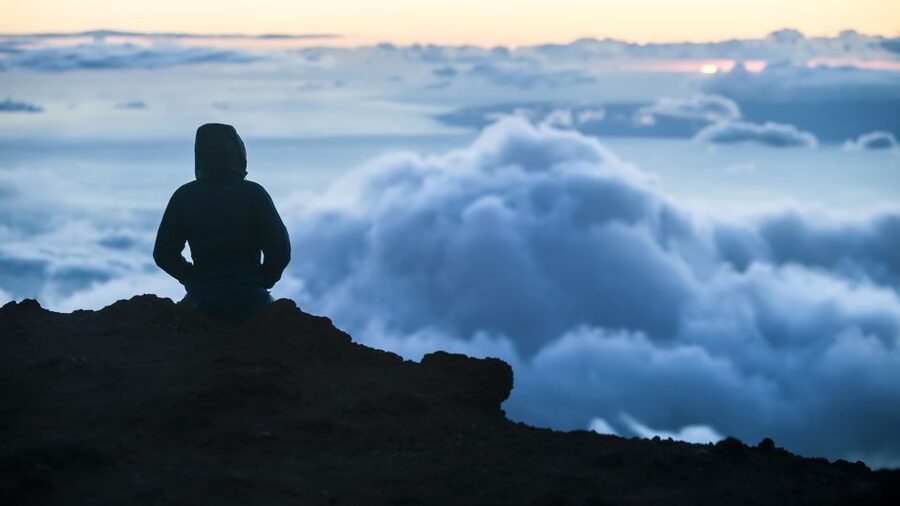 Maui: Haleakala National Park Sunrise Tour - Waiting at 10,023 feet for first light