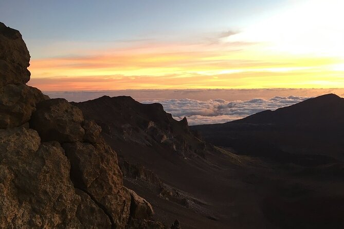 Maui Haleakala Sunrise Downhill Bike Tour with Mountain Riders Rated #1 - What the $279 price really covers