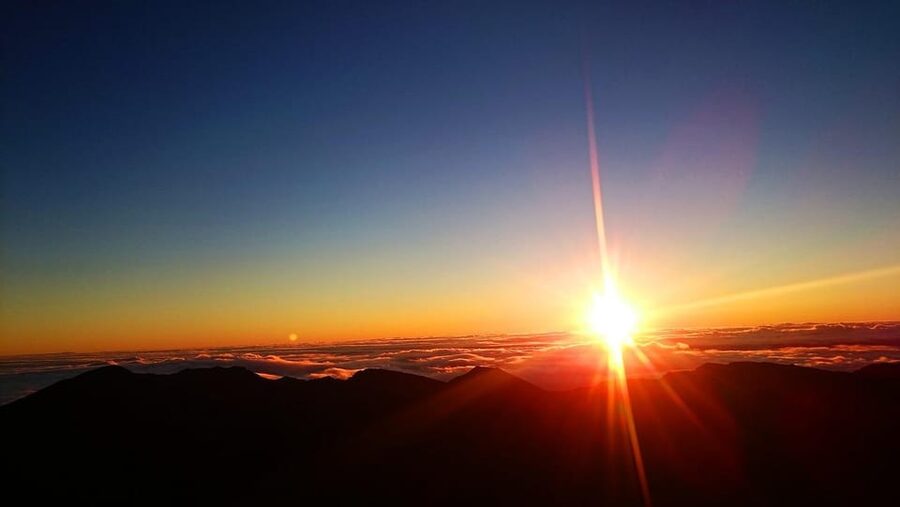 Maui: Haleakala Sunrise Tour with Pick-up - Why Haleakalā sunrise is worth the early alarm