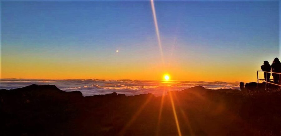 Maui: Haleakala Sunset and Stargazing Tour with Dinner - Stars after dark, with realistic expectations