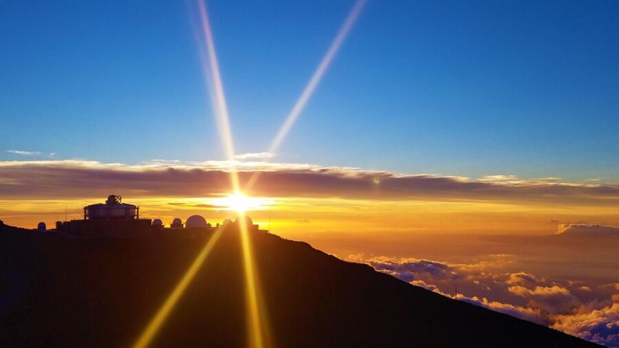 Maui: Haleakala Sunset and Stargazing Tour with Dinner - Is $299 a fair price?