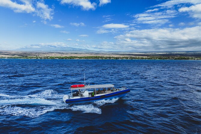 Mauna Kea 3hr Two Stop Sealife Snorkel Adventure - Lunch, shade, and a clean boat