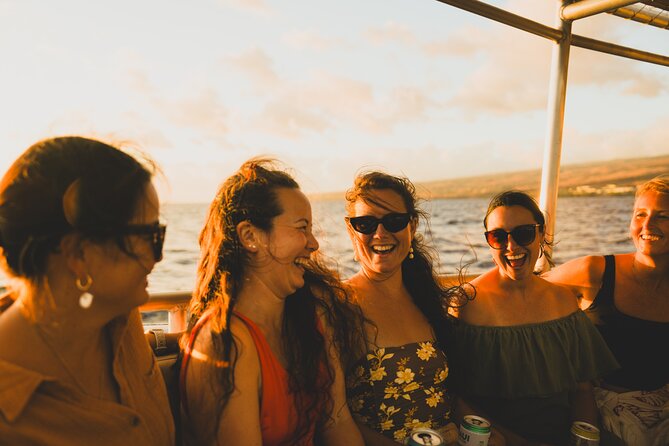 Mauna Kea Signature Sunset Coastline Cruise - Mauna Loa, the island’s giant shield volcano