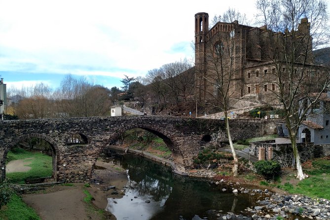 Medieval Villages & La Garrotxa Volcanic Zone Hiking. Small Group Tour - Lunch After the Hike