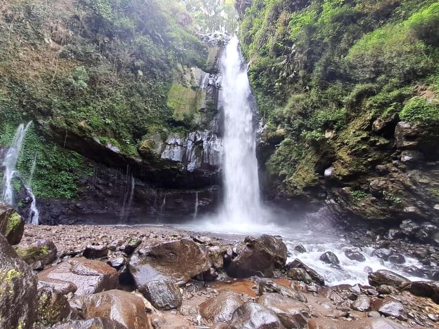 Merapi Volcano 4WD Jeep Tour and Kedung Kayang Waterfall - What the drivers add to the day