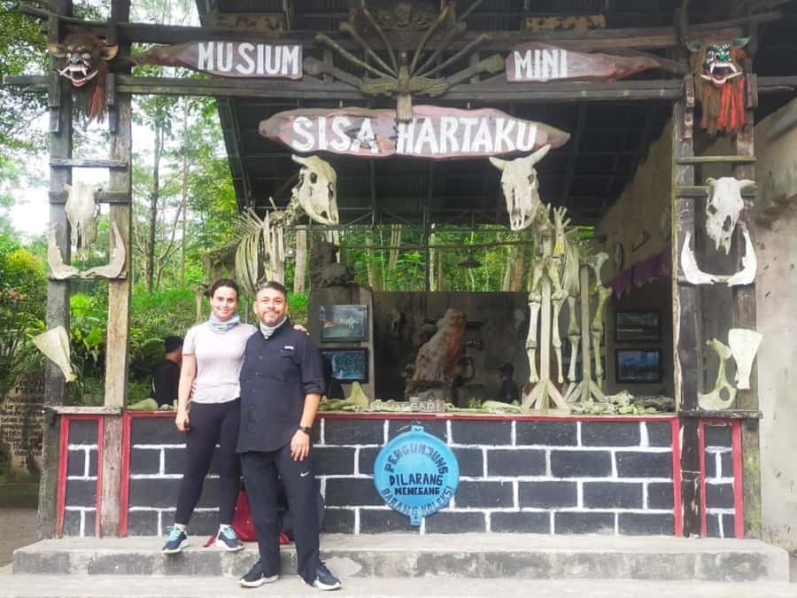 Merapi Volcano 4WD Jeep Tour and Kedung Kayang Waterfall - Who should book this experience