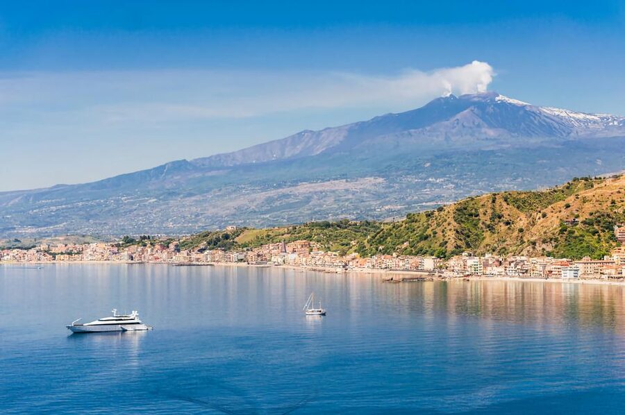 Messina Shore Excursion: Private Trip to Taormina & Etna - What the private driver adds at the port