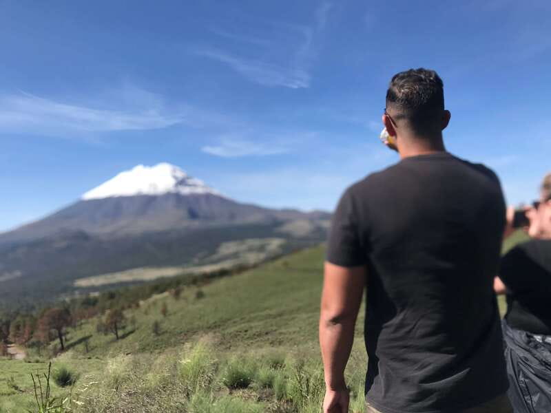 Mexico City: Guided Volcano Trek with Lunch - What $105 covers