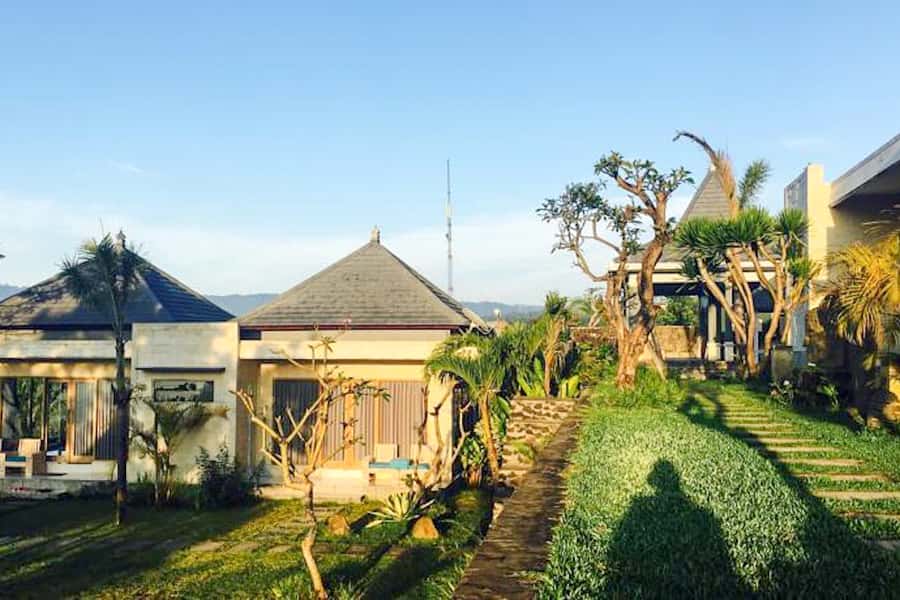 Mount Batur: 2D1N Kintamani Tour with Private Sunrise Hiking - Who should book this Mount Batur tour?