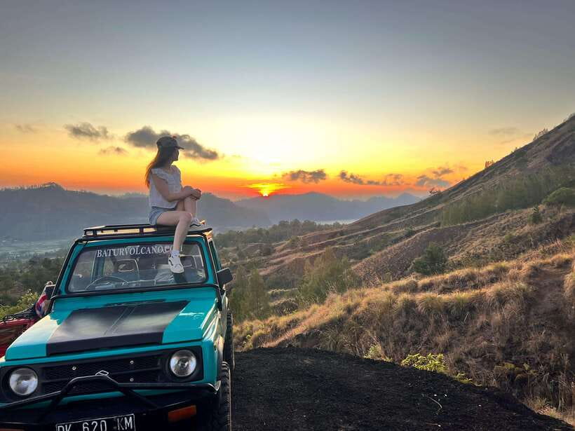 Mount Batur Jeep Sunrise & black lava with breakfast - Swinging over Ubud’s rice terraces