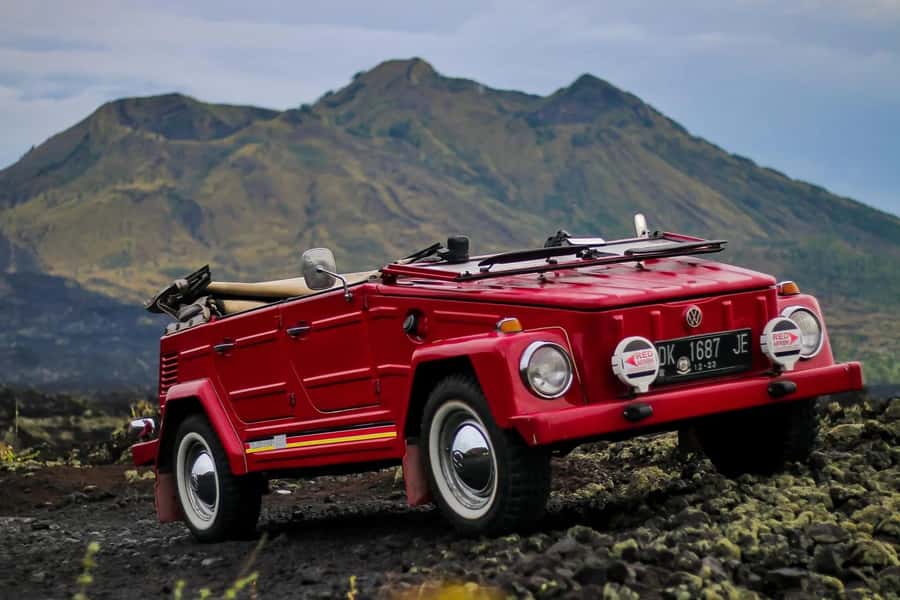 Mount Batur: Private Volkswagen Volcano Safari - The early road to Mount Batur