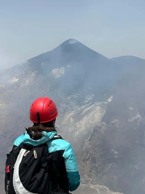 Mount Etna: Central Crater (3,340 meters) with Jeep and Trek - Meeting fumaroles and the four active craters