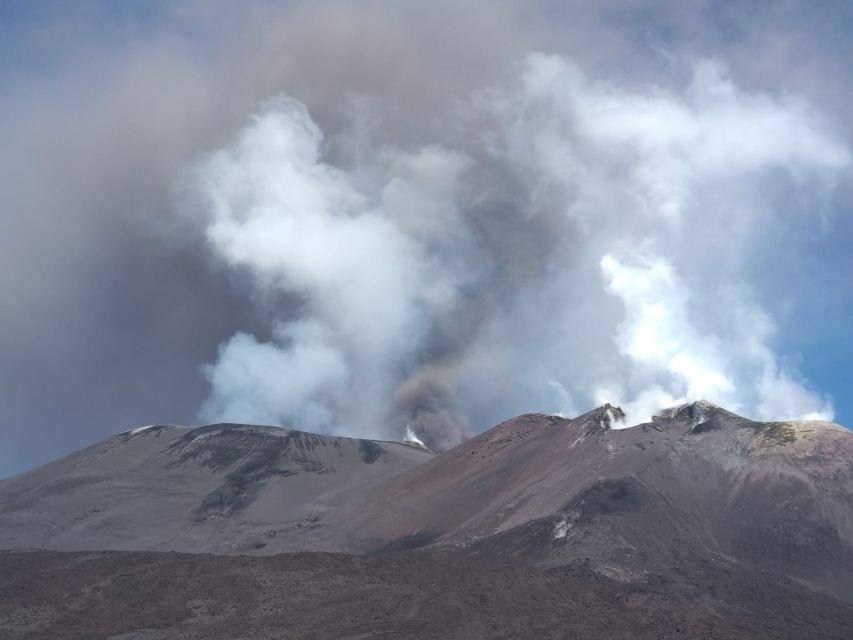 Mount Etna: Half-Day Guided Tour and Hike - How much hiking should you expect?