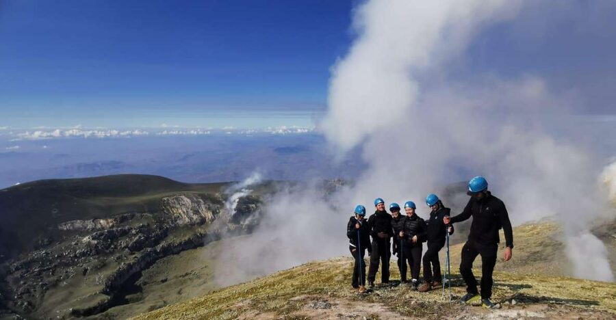 Mount Etna: Hike to the top 3350mt from the North Side - The two-hour climb toward the Central Crater