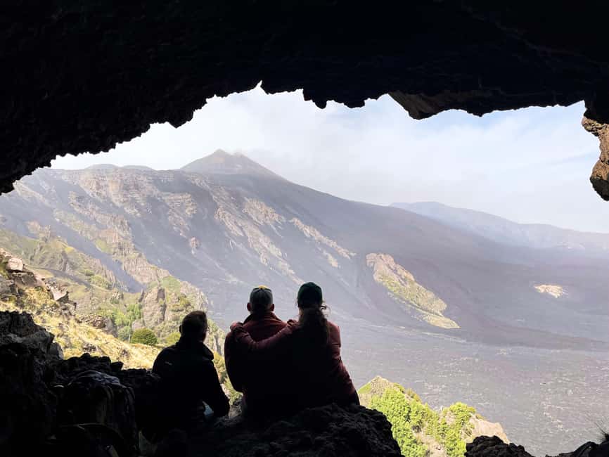 Mount Etna: Morning Excursion with an expert Local Guide - First views across Catania and the coast