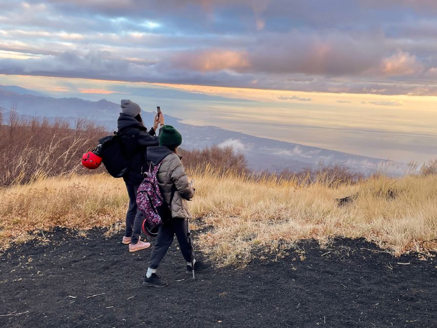 Mount Etna: Morning Excursion with an expert Local Guide - Pitagora Cave and Acqua Vitale