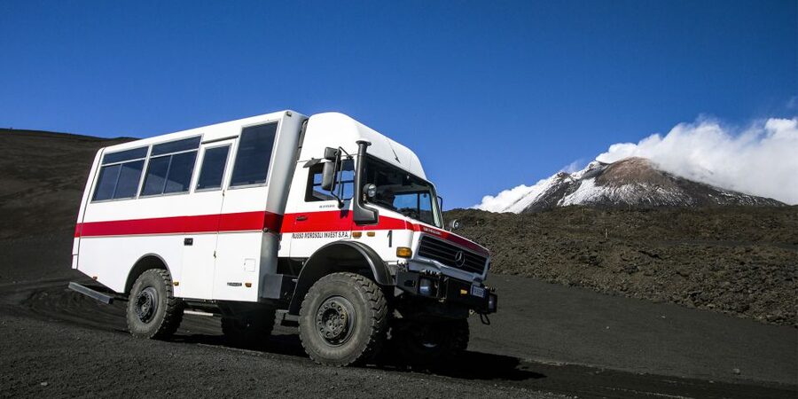 Mount Etna: Roundtrip Cable Car and 4x4 Bus Ticket - Weather can rewrite the entire plan