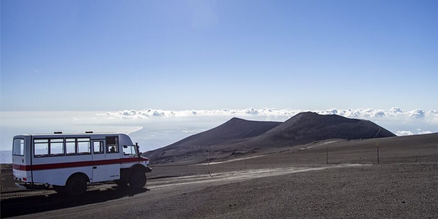 Mount Etna: Roundtrip Cable Car and 4x4 Bus Ticket - Is $97 good value?