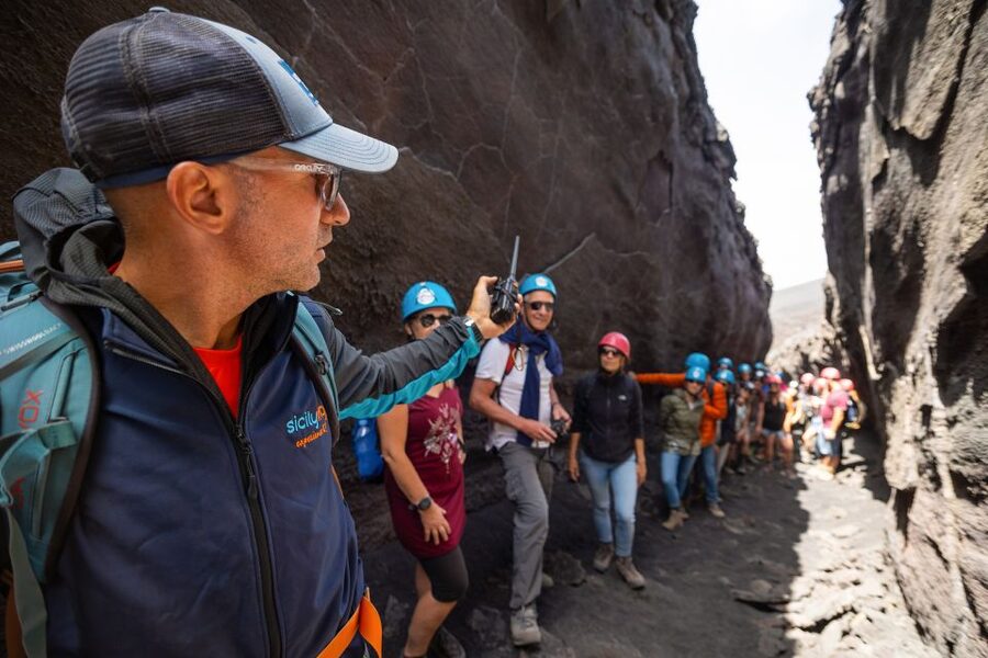Mount Etna: Summit Guided Hiking Tour up to 3,400 m - Choosing between 3,000 and 3,400 meters