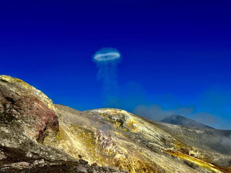 Mount Etna: Summit Trekking Tour - What the small-group format adds