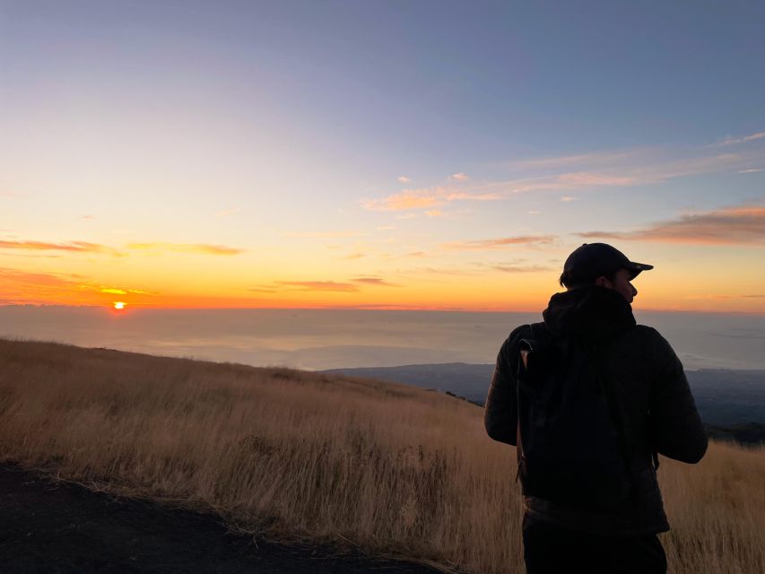 Mount Etna: Sunrise Excursion with an expert Local Guide - Pitagora Cave and Acqua Vitale