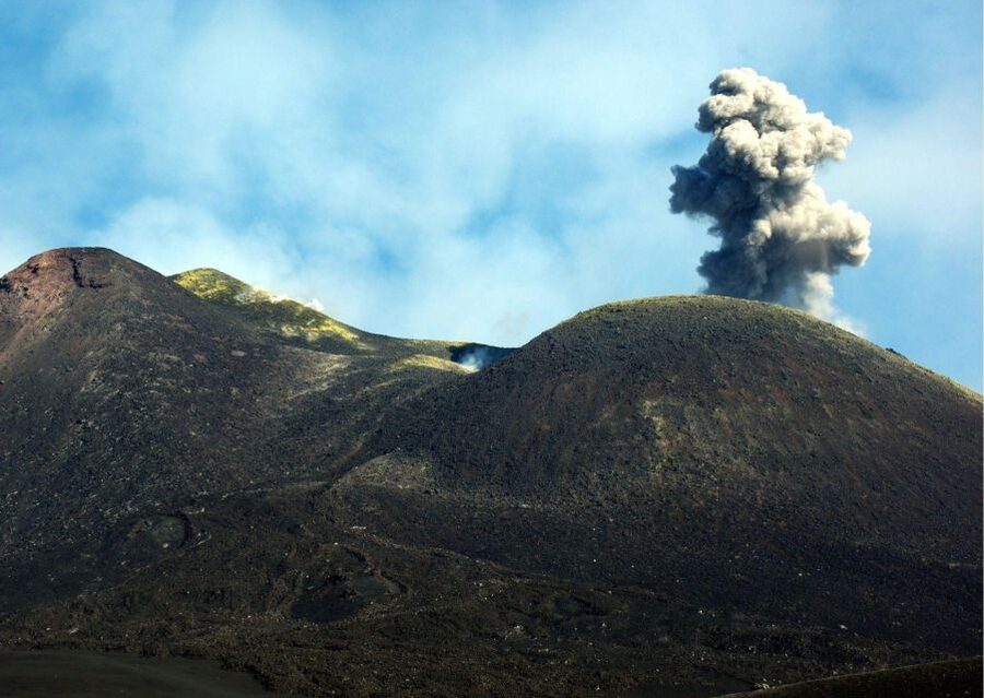 Mount Etna & Taormina Multi-language Tour from Palermo - Crossing Sicily by road